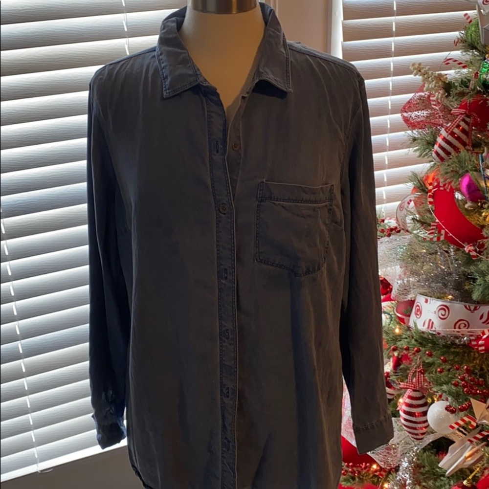 Old navy denim button down